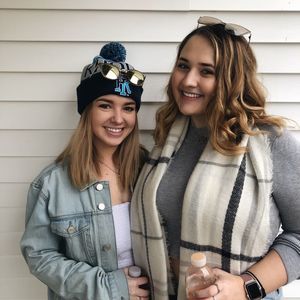 Meet your Posher, Elena